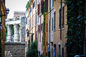 Fototapeta na wymiar streets of rome - old buildings, arhitecture, colloseum, historical places