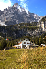 Fototapeta na wymiar rifugio Lunelli at the Dolomites mountains