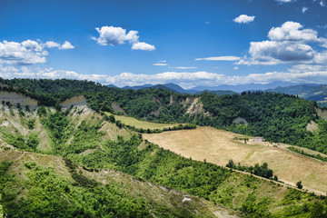 Fototapeta na wymiar Landscape near Bologna at summer (Sabbiuno)