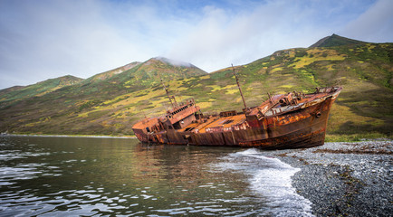 ship wreck, Morzhovaya Bay, Russia