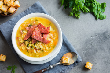 Split pea soup with ham