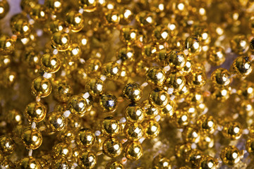 golden pearls background
