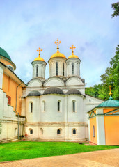 Fototapeta na wymiar Spaso-Preobrazhensky or Transfiguration Monastery in Yaroslavl, Russia