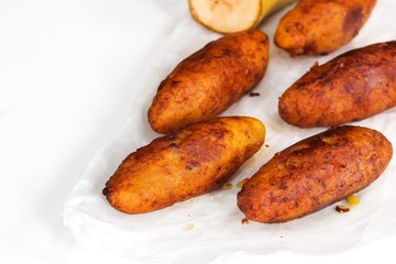 Unnakaya / Plantain fritters with coconut filling - Ramadan food of Kerala ,Malabar