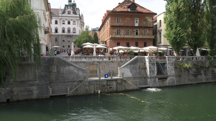 Fototapeta na wymiar Embankment of the Ljubljanica River