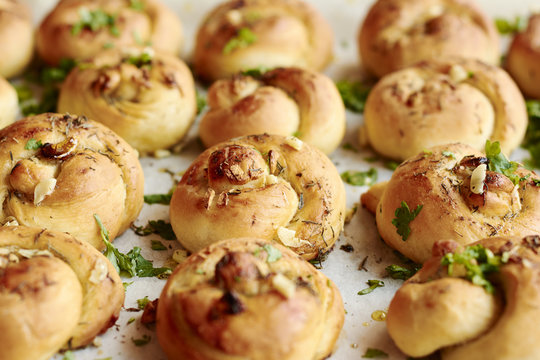 Fresh garlic knots