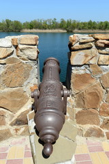 A cannon on the embankment in the village of Romanovskaya, Rostov Region.