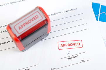 Automatic stamp on the contract document