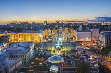 Kussenhoes Uitzicht op het Onafhankelijkheidsplein (Maidan Nezalezhnosti) in Kiev, Oekraïne © Mariana Ianovska