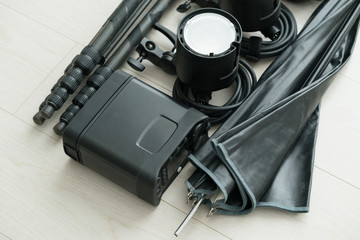 撮影機材、カメラ、レンズ、ストロボ、三脚