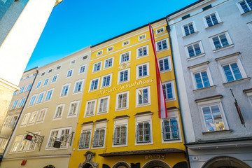 Fototapeta premium Miejsce urodzenia Mozarta w Salzburgu
