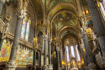 Fototapeta premium Notre Dame de Fourviere in Lyon