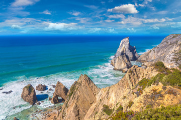 Fototapeta na wymiar Atlantic ocean coast in Portugal