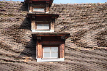 drei Dachfenster