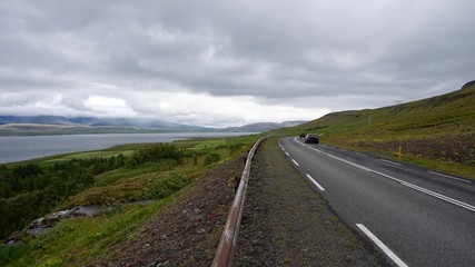 Landschaft am Hvalfjörður / Walfjord im Süd-Westen Islands
