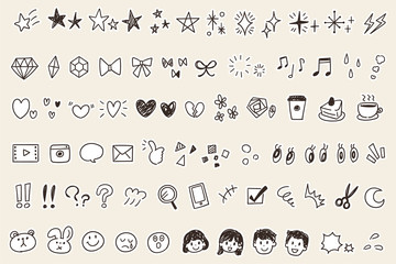 かわいい手描きアイコンのセット 若い女性向け（モノクロ）