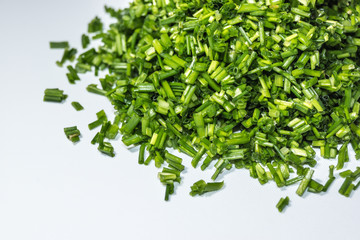 Schnittlauch geschnitten