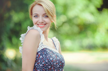 beautiful woman in nature, happy and healthy, healthy lifestyle, beautiful smile