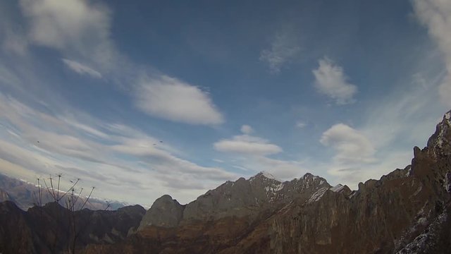 Time lapse rocce e nuvole in Grigna