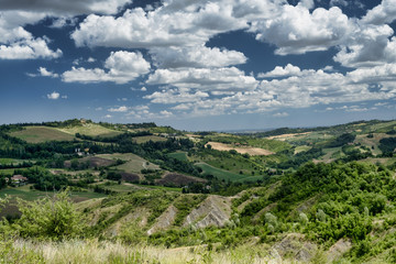 Landscape near Bologna at summer (Sabbiuno) © Claudio Colombo