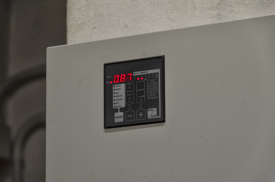 Graphic Display Of A Reactive Power Regulator