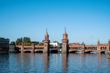 Fototapeta premium Berlin - Oberbaumbrücke