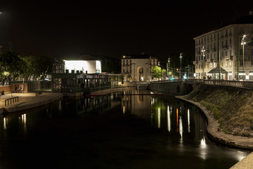 Fototapeta na wymiar New wet dock in Milan