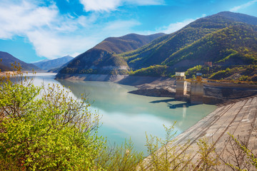 Obraz na płótnie Canvas Landscapes of water and mountains Zhinvalskoe Reservoir of Tbilisi, Georgia