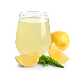 Abwaschbare Fototapete Glass of fresh lemon juice on white background © Africa Studio