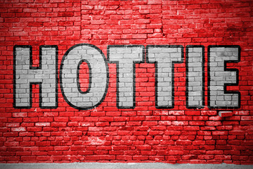 Hottie Ziegelsteinmauer Graffiti