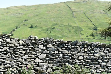Stary kamienne ogrodzenie © agnieszkalll
