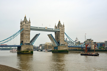 Fototapeta na wymiar Opened Tower Bridge in London