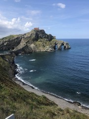 San Juan de Gaztelugatxe. Dragonstone. Game of thrones.