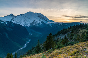 Obraz premium Mount Rainier National Park