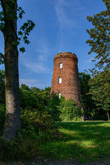 Denkmalgescützter ehemaliger Wasserturm am Obersee in Berlin-Alt-Hohenschönhausen