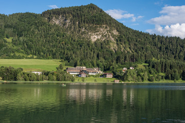 Obraz premium The mountain lake Thiersee in Tyrol, Austria