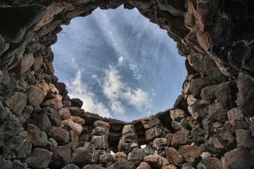Nuraghe di Barumini. Interno di una torre