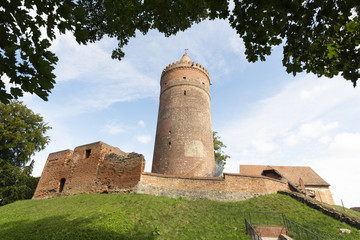 Fototapeta na wymiar Die mittelalterliche Burg Stargard in Mecklenburg-Vorpommern, Ostdeutschland