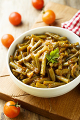 Kidney beans with tomato sauce