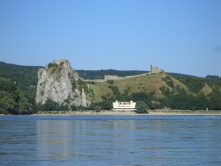 Auf der Donau mit dem Schlauchboot