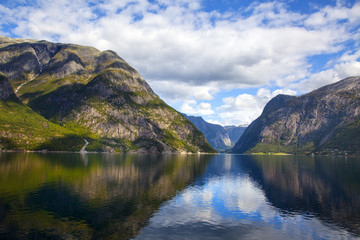 Aurlandsfjord Flam  © Friedberg