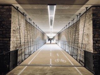 Suspended way