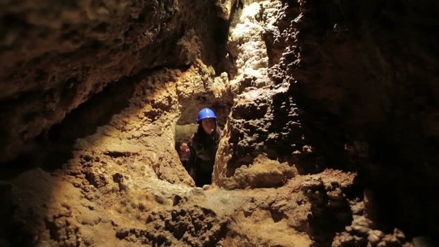 Venetsa Cave in Bulgaria helmet