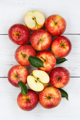 Naklejka na ściany i meble Äpfel Apfel rot Obst hochkant Frucht Früchte von oben