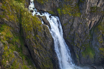 Fototapeta na wymiar Wasserfall Voringfoss