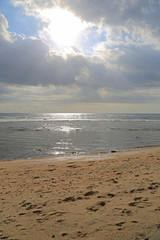 Lombok, Indonesien: Regenwolken am Senggigi Strand