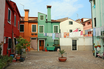 Fototapeta na wymiar many colored houses in burano Island in Italy