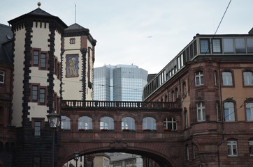 Frankfurt Neues Rathaus und Langer Franz