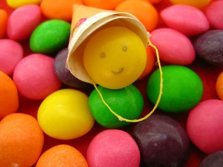 There are multi-colored сandies