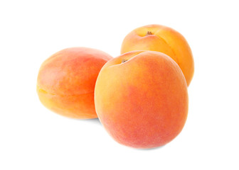 Fototapeta na wymiar Fresh apricots on white background